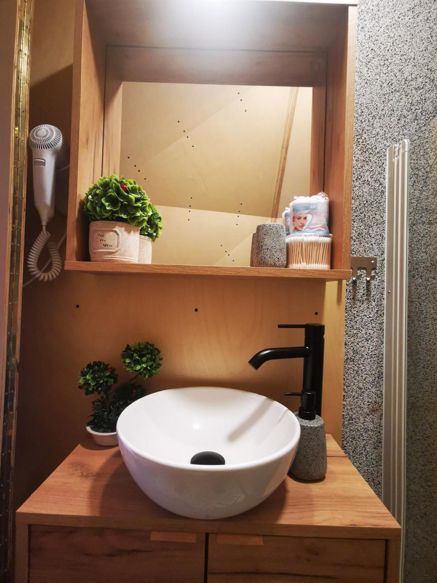 Glamping Zazen Hotel Drumu Carului Luaran gambar