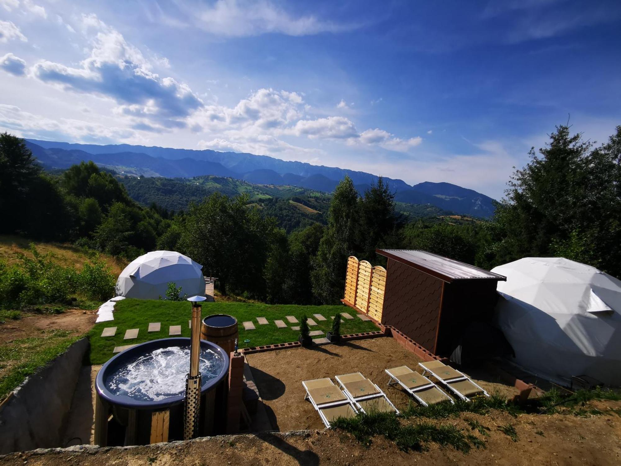 Glamping Zazen Hotel Drumu Carului Luaran gambar